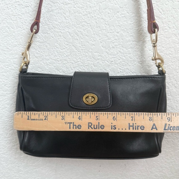 Vintage Y2K COACH 9154 Legacy Demi TurnLock Black Leather Crossbody Bag READ - Picture 11 of 16